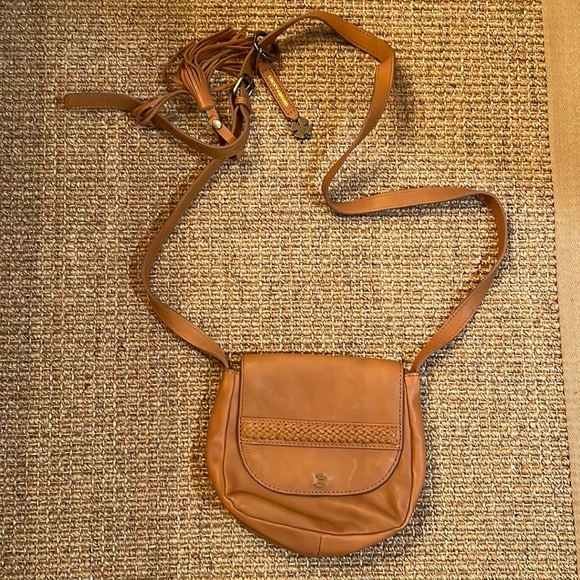 Lucky Brand Handbags - Lucky Brand Tan Leather Bohemian Cross Body Bag